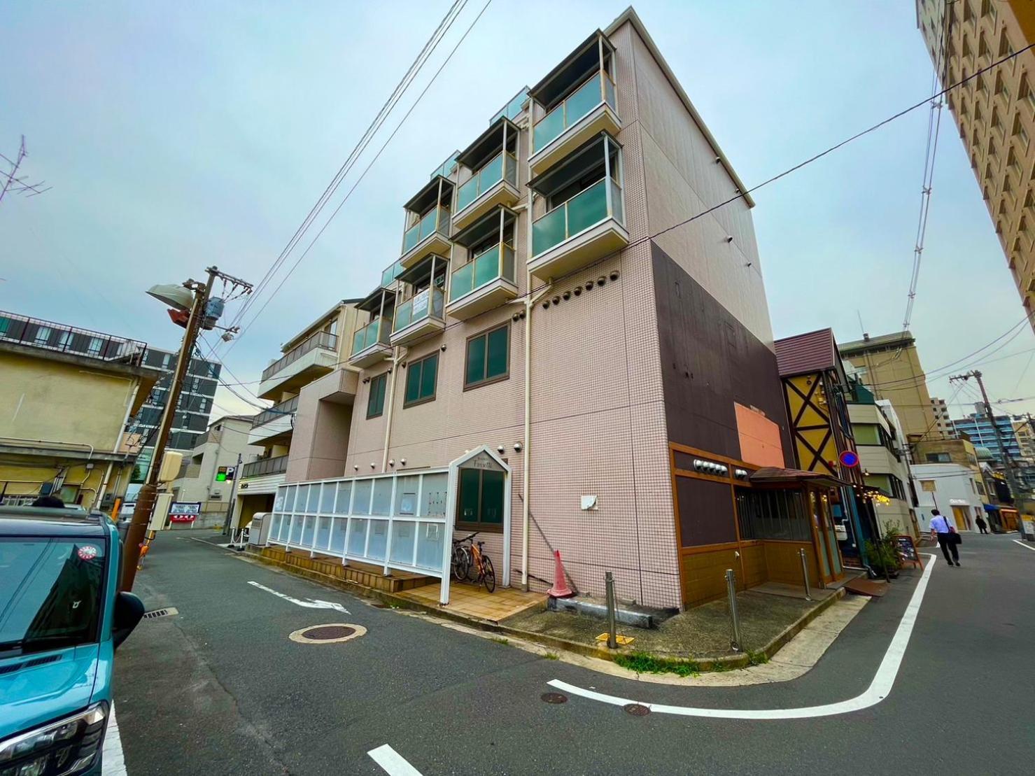 東横のヨコ Apartment Okayama Bagian luar foto